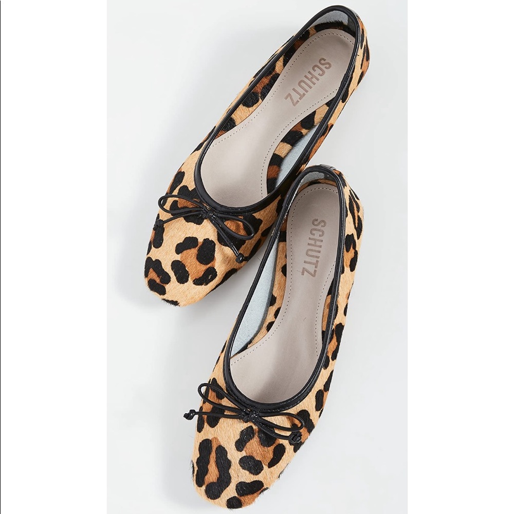 Schultz leopard flats . runs a little big * could fit size 8